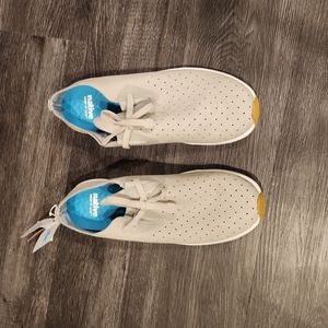 Grey Native Apollo Moc Sz 9